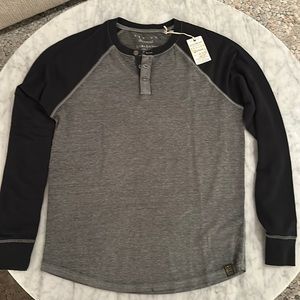 Un-Worn long sleeve soft Lucky collared shirt